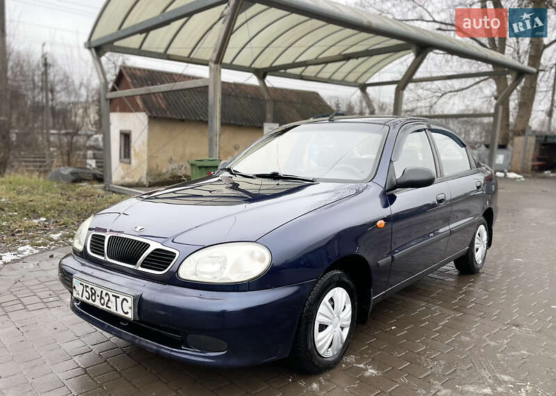 Седан Daewoo Lanos 2003 в Львове
