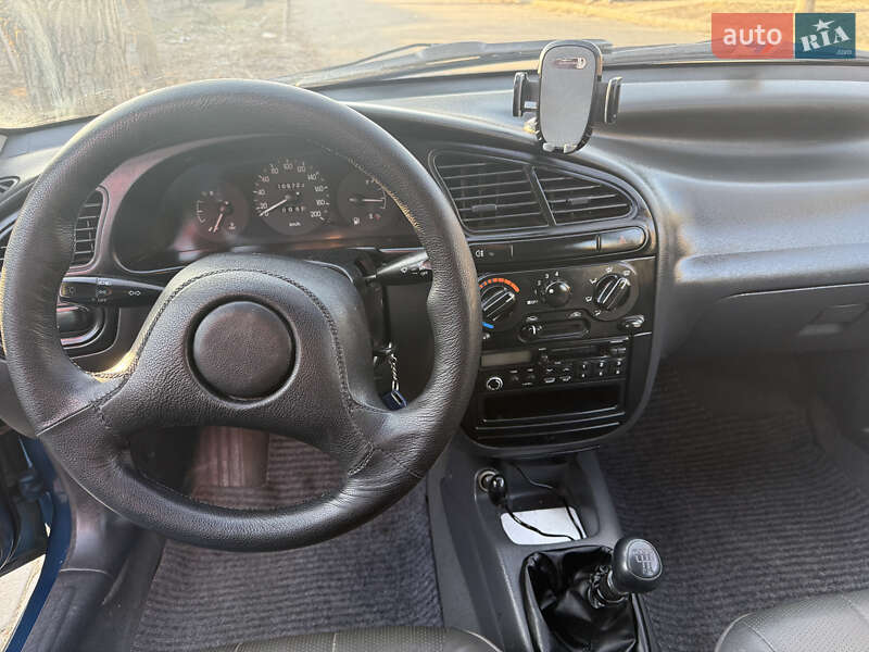 Седан Daewoo Lanos 1998 в Запорожье
