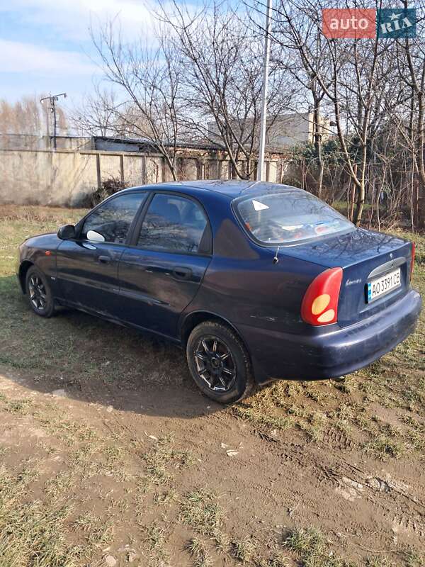 Седан Daewoo Lanos 2006 в Ужгороде