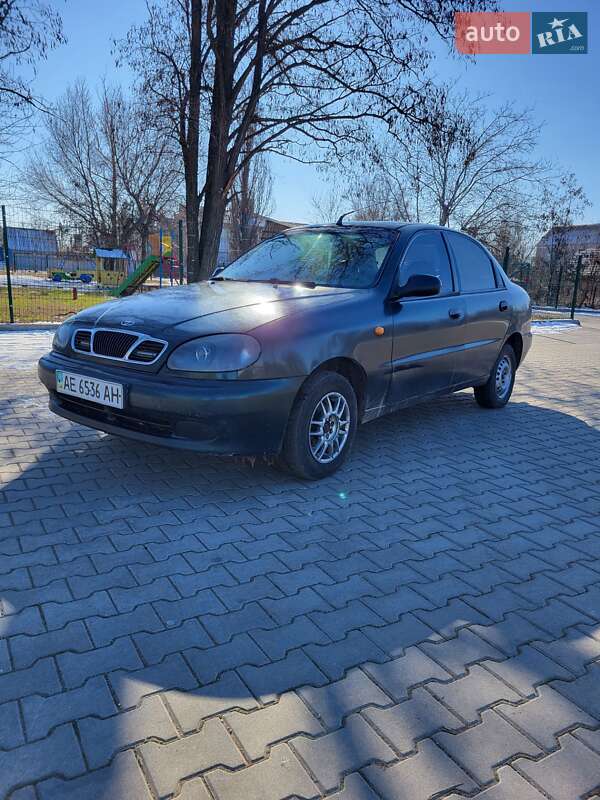 Седан Daewoo Lanos 2003 в Томаковке