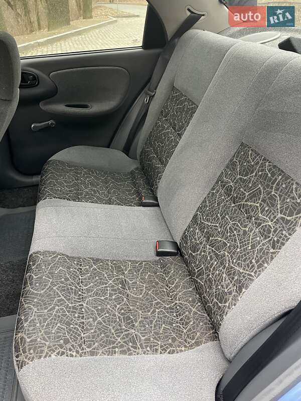 Седан Daewoo Lanos 2007 в Каневе