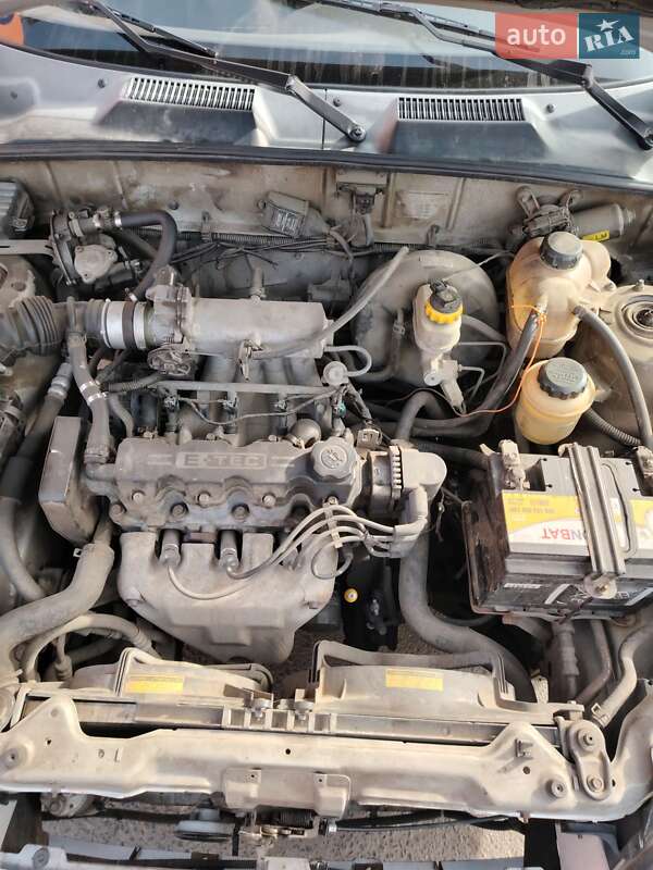 Седан Daewoo Lanos 2005 в Умани
