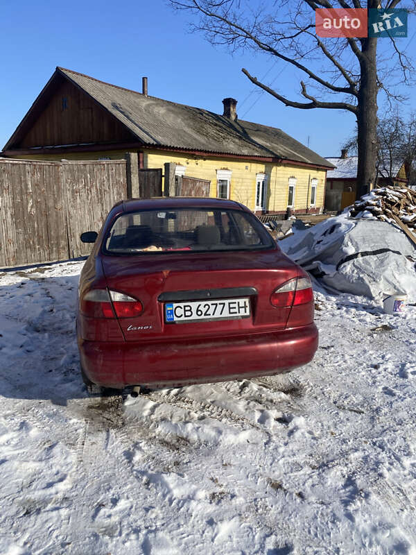 Седан Daewoo Lanos 2005 в Сновську