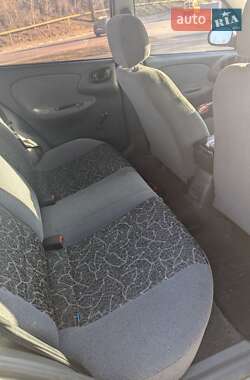 Седан Daewoo Lanos 2004 в 