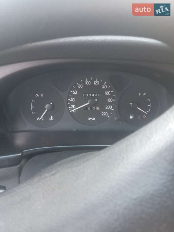 Седан Daewoo Lanos 2008 в Ровно