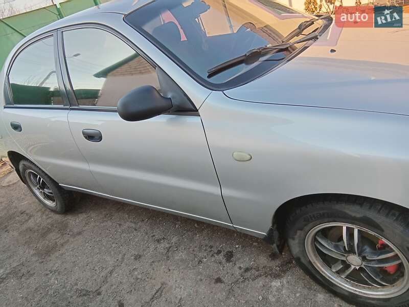 Daewoo Lanos 2004