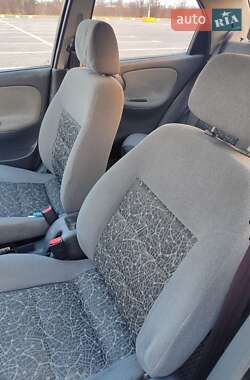 Седан Daewoo Lanos 2008 в 