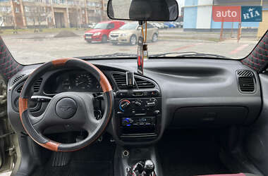 Седан Daewoo Lanos 2004 в Черкассах