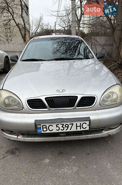 Седан Daewoo Lanos 1998 в Львові