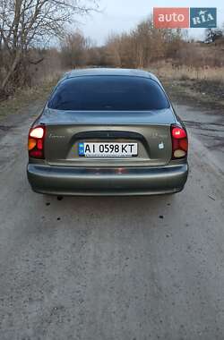Седан Daewoo Lanos 2012 в 