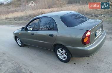 Седан Daewoo Lanos 2012 в 