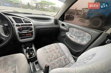 Седан Daewoo Lanos 2003 в Солотвине