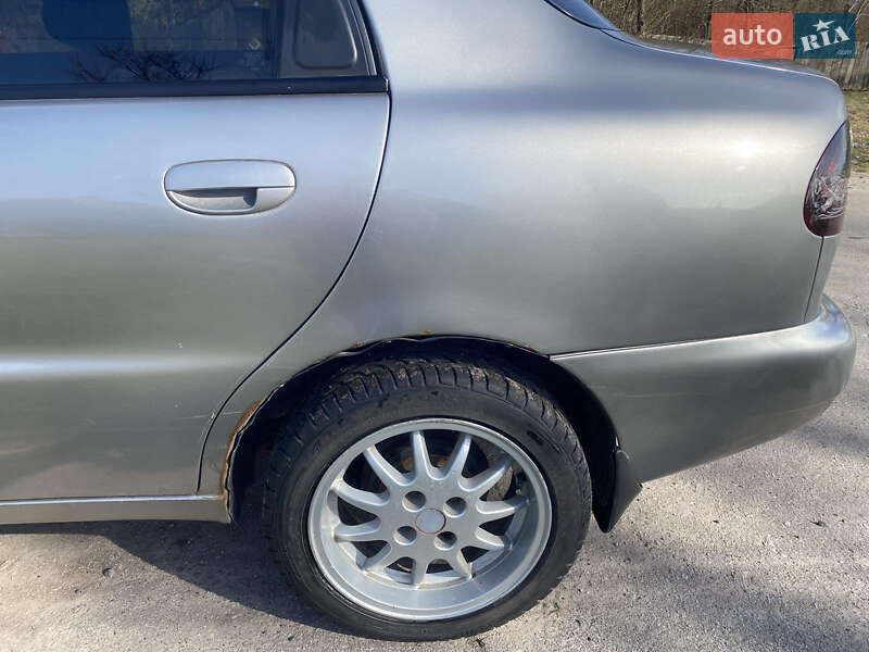 Седан Daewoo Lanos 2006 в Чернігові