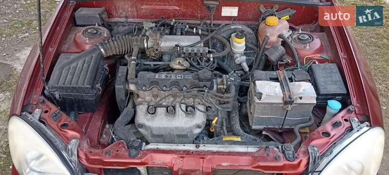 Седан Daewoo Lanos 2006 в Кременце