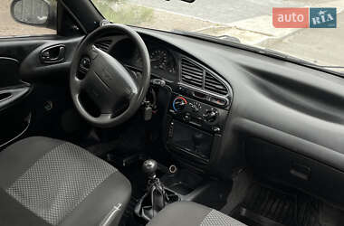 Седан Daewoo Lanos 2004 в 