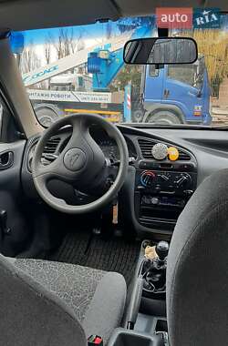 Седан Daewoo Lanos 2004 в Кременчуге