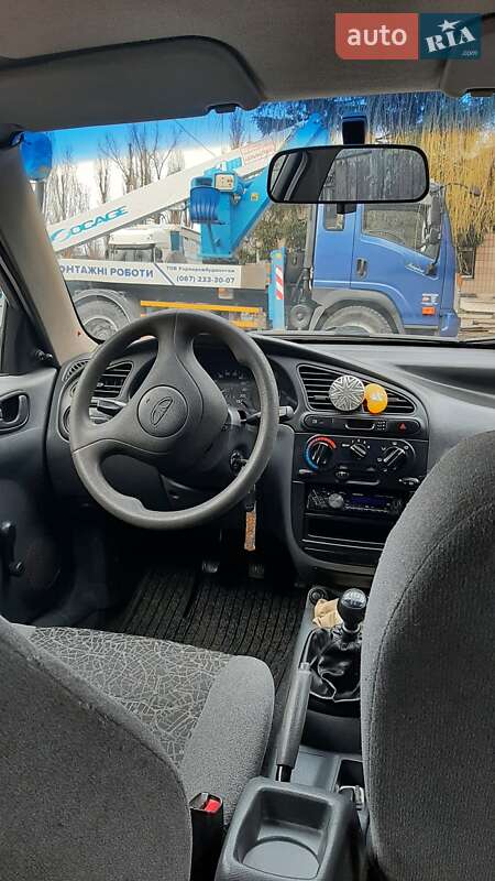 Седан Daewoo Lanos 2004 в Кременчуге