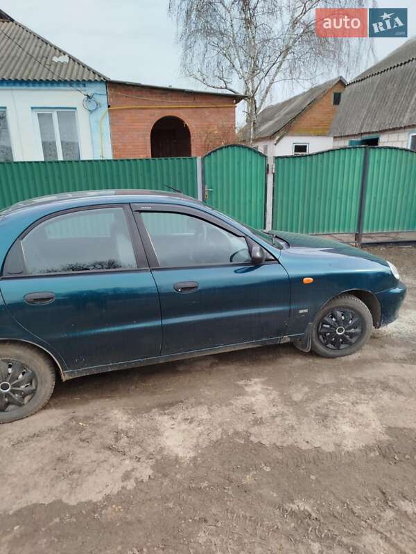 Седан Daewoo Lanos 2003 в Харькове