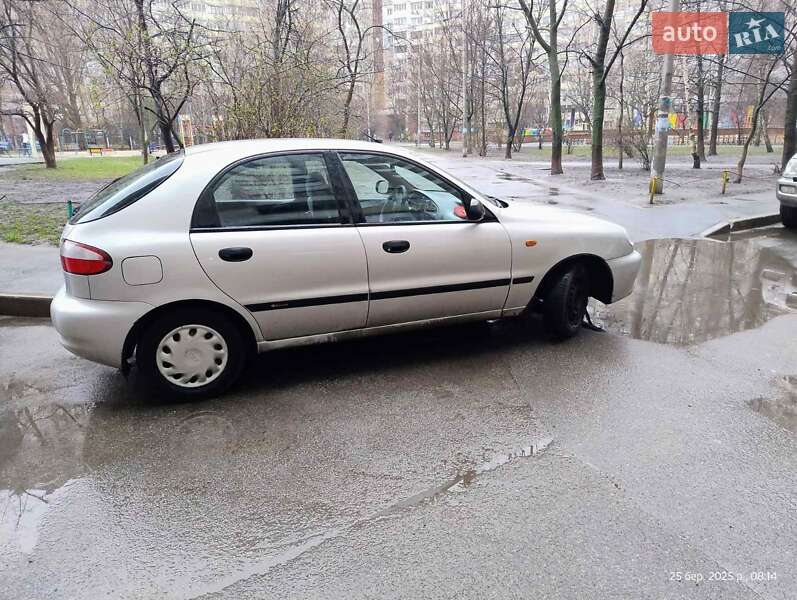 Хэтчбек Daewoo Lanos 2003 в Киеве