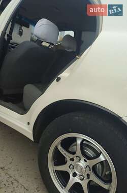 Хэтчбек Daewoo Lanos 2004 в 