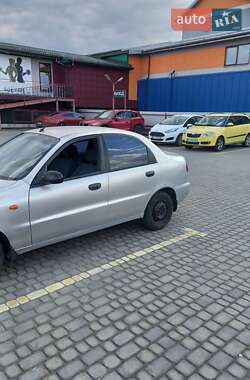 Седан Daewoo Lanos 2005 в Львове