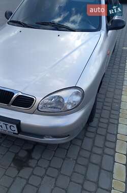 Седан Daewoo Lanos 2005 в Львове