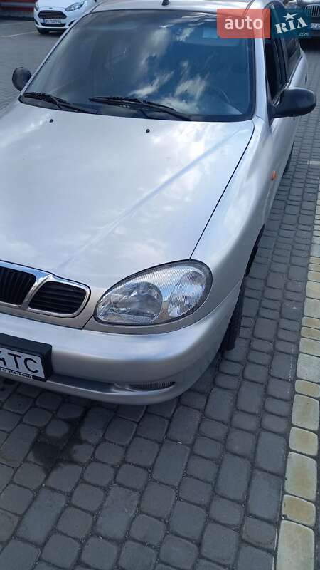 Седан Daewoo Lanos 2005 в Львове