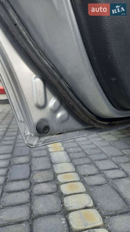 Седан Daewoo Lanos 2005 в Львове