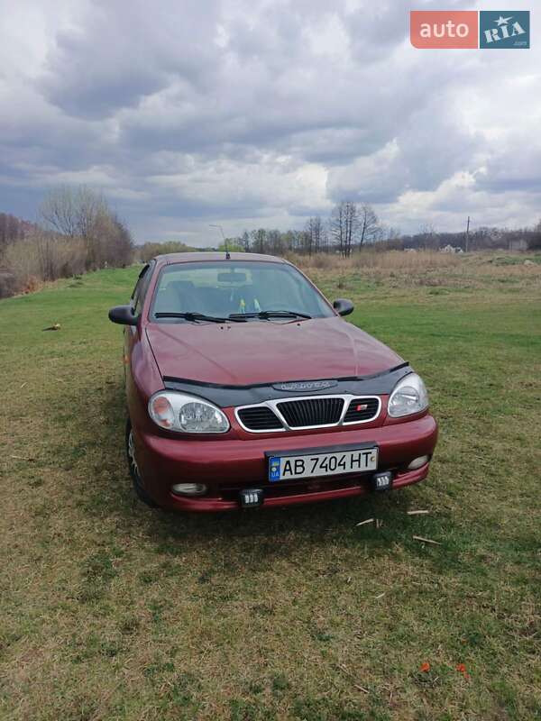 Седан Daewoo Lanos 2004 в 
