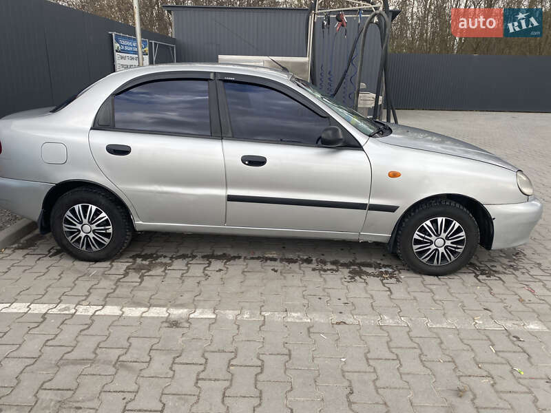Седан Daewoo Lanos 2003 в Тернополе