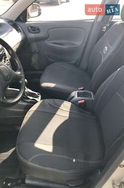 Седан Daewoo Lanos 2010 в 