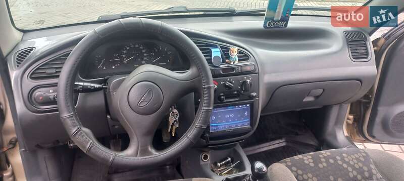 Седан Daewoo Lanos 2004 в Мукачево