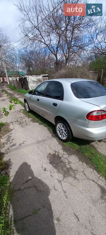 Седан Daewoo Lanos 2003 в Одессе
