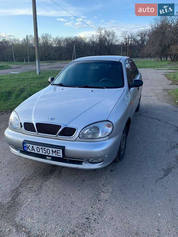 Daewoo Lanos 1998