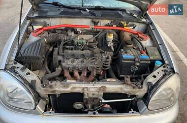 Седан Daewoo Lanos 1998 в 