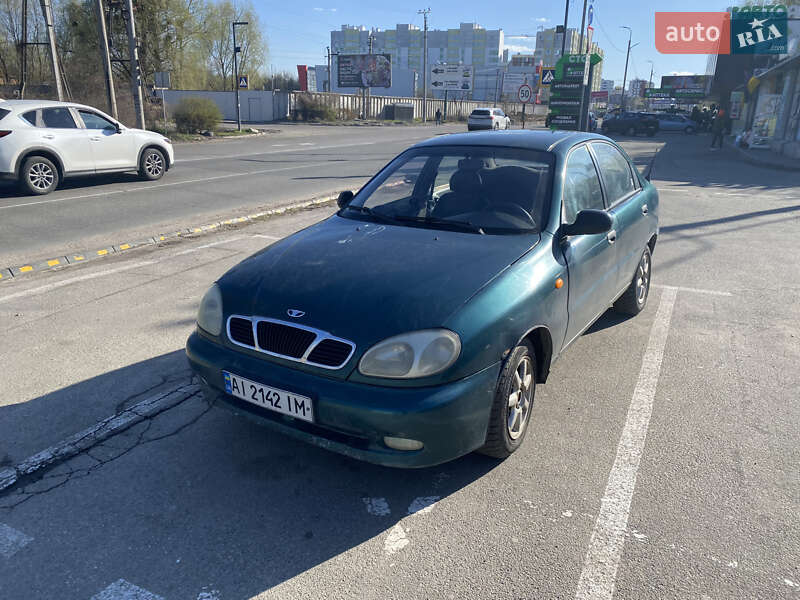 Седан Daewoo Lanos 1998 в 