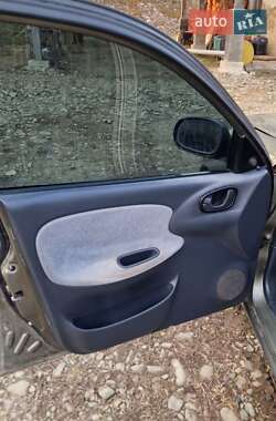 Седан Daewoo Lanos 2004 в 