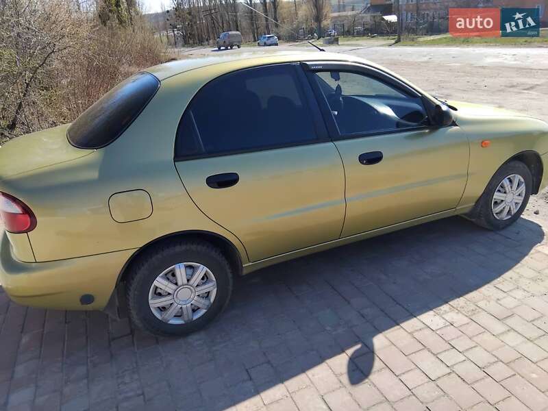 Седан Daewoo Lanos 2007 в Новой Ушице