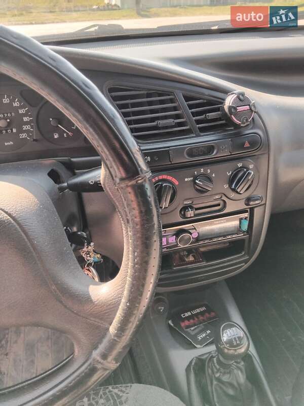 Седан Daewoo Lanos 2007 в Новой Ушице