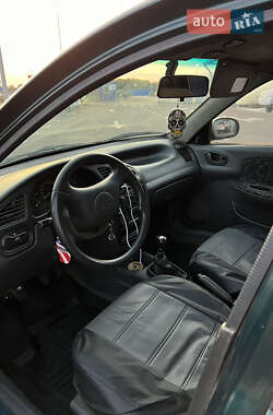Седан Daewoo Lanos 2002 в Борисполе
