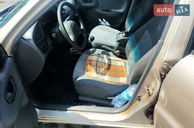 Седан Daewoo Lanos 2004 в 