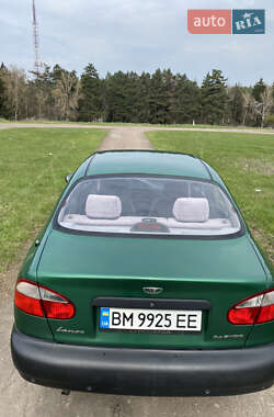 Седан Daewoo Lanos 2001 в 