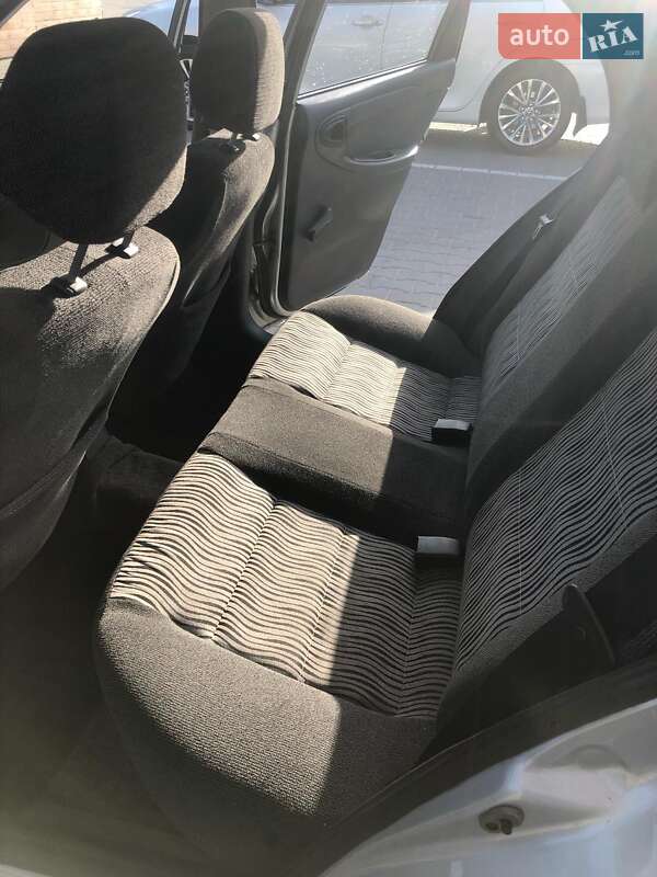 Седан Daewoo Lanos 2013 в Киеве