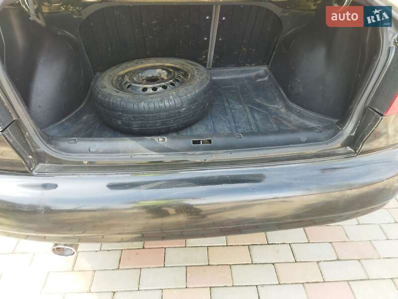 Седан Daewoo Lanos 2008 в Черновцах