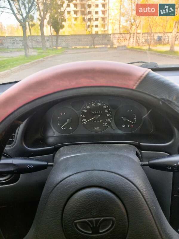 Седан Daewoo Lanos 2003 в Киеве