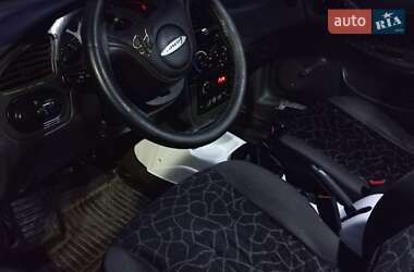 Седан Daewoo Lanos 2004 в 