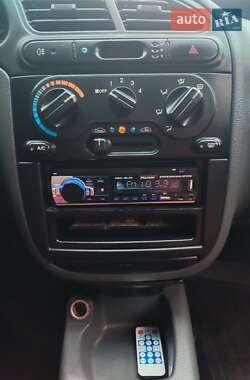 Седан Daewoo Lanos 2004 в 