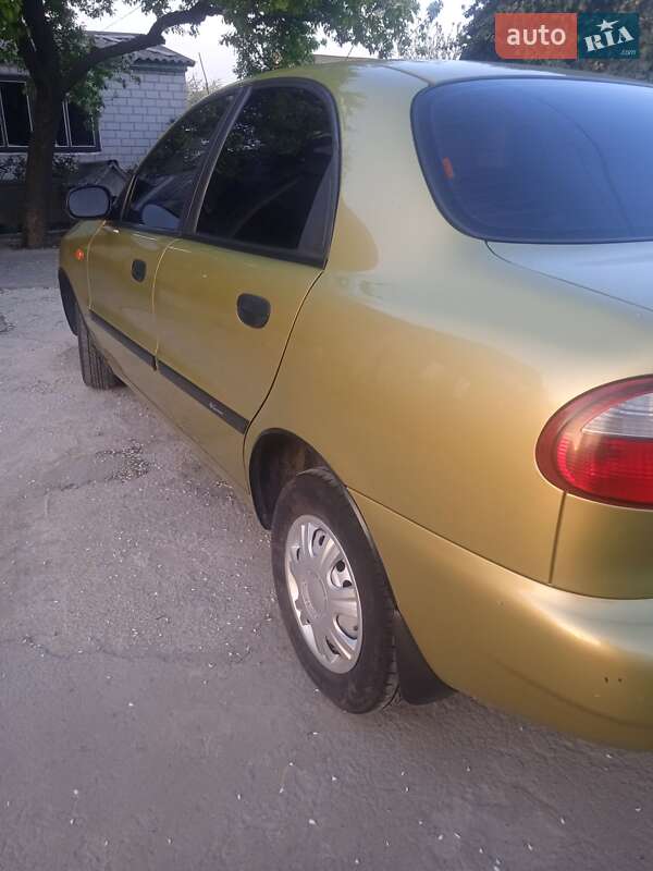 Седан Daewoo Lanos 2007 в Каневе