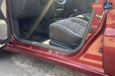 Седан Daewoo Lanos 2002 в 
