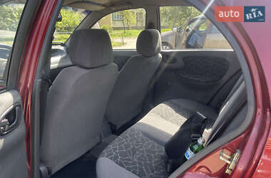 Седан Daewoo Lanos 2002 в 